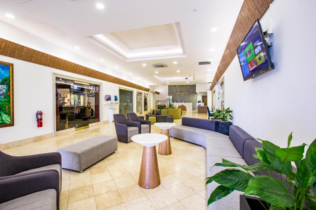 Grand Plaza Hotel Tumon Exteriér fotografie